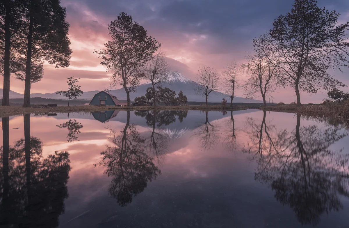 TWILIGHT REFLECTION (Iurie Belegurschi)
