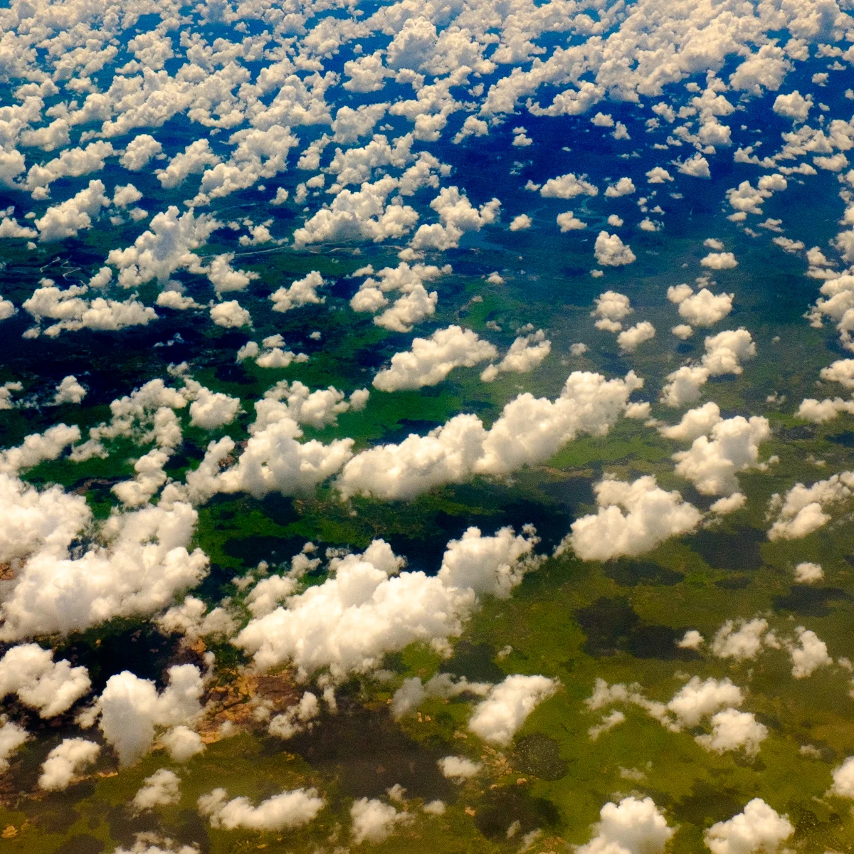 The Perspectives of Air - by Maurits Irizarri