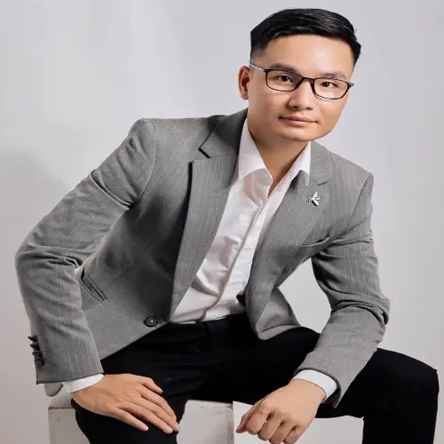 Trịnh Nhật Khánh