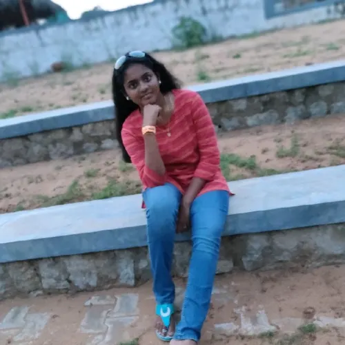 vinithra karunanidhi