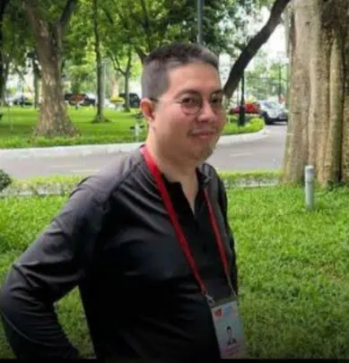 Trương  Huyền Đức