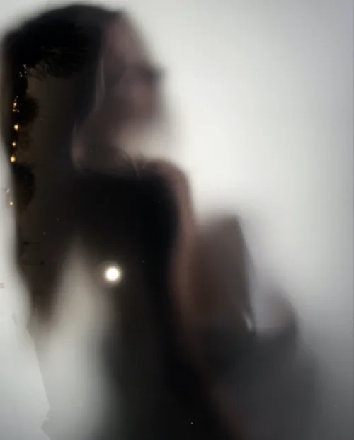 Glass Moon: Dree Hemingway