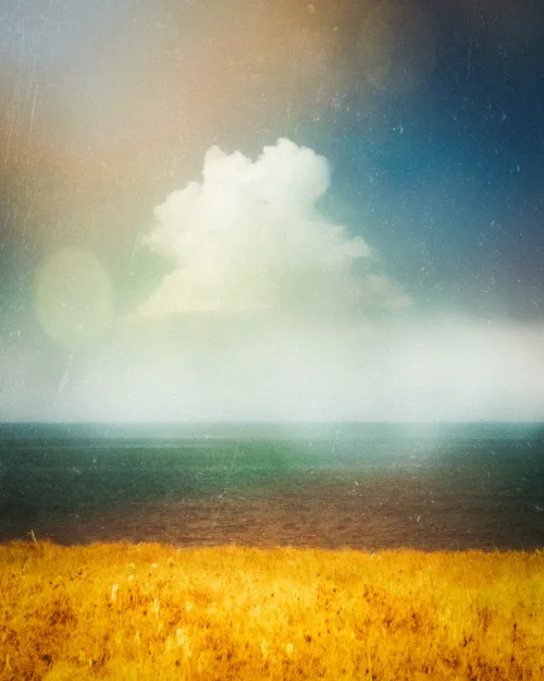 Clouds Breeze