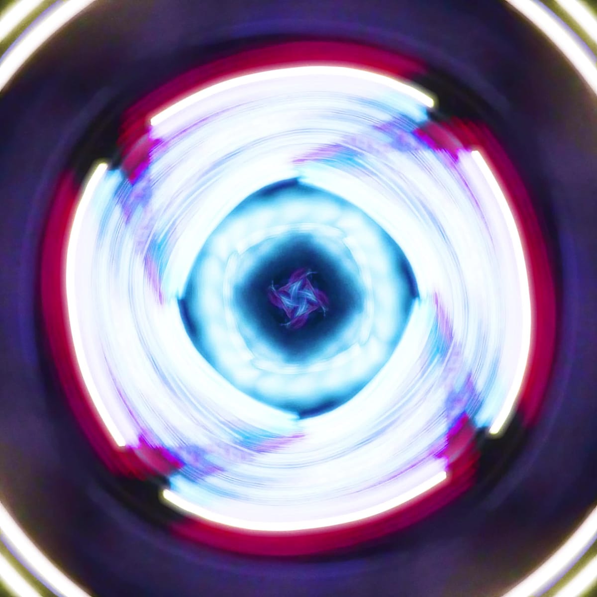 2 (Hollywood Blvd & N Highland Ave)