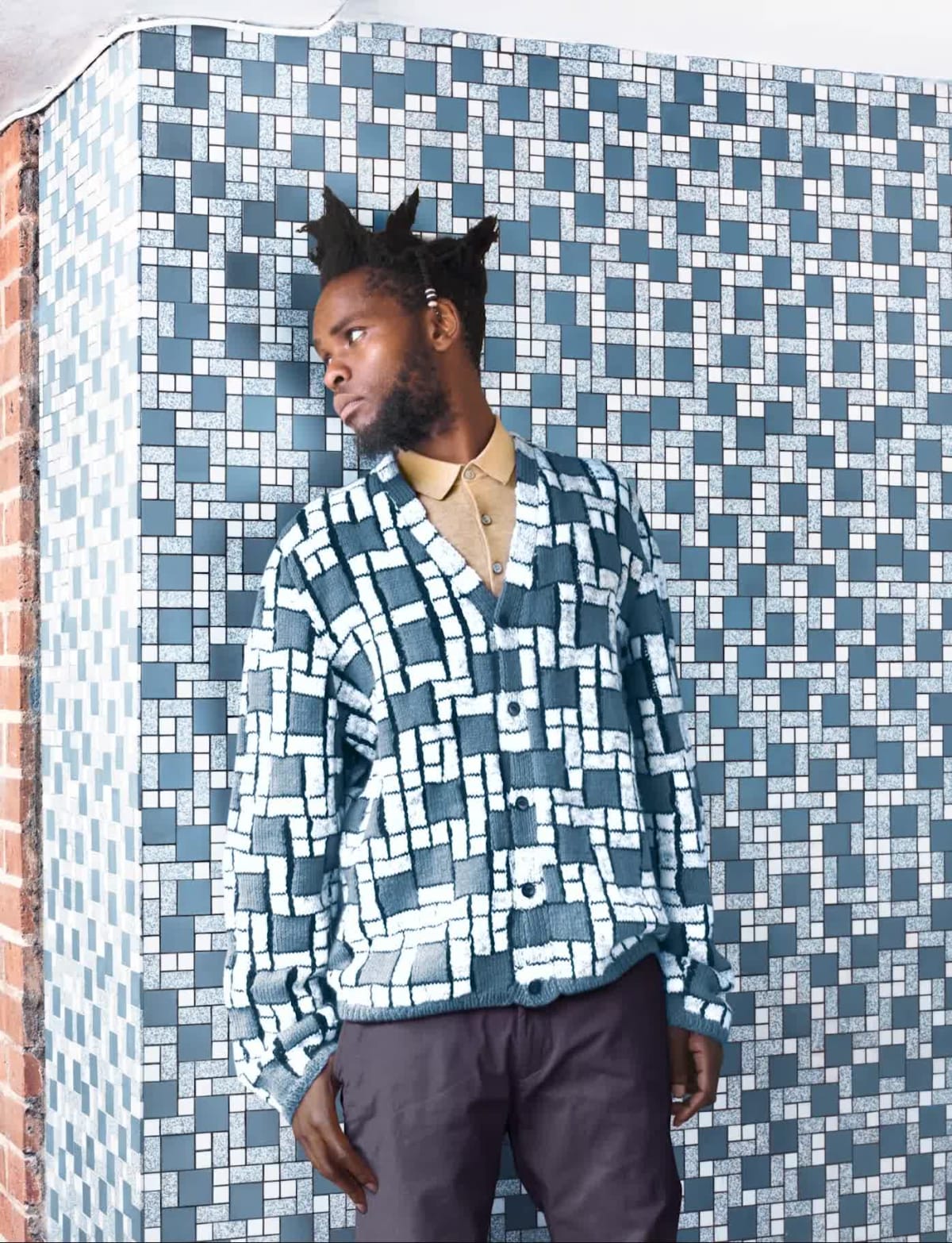 Invisible Jumpers - Malik