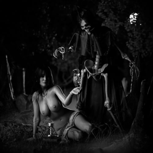 Amare by Jonathan Foerster