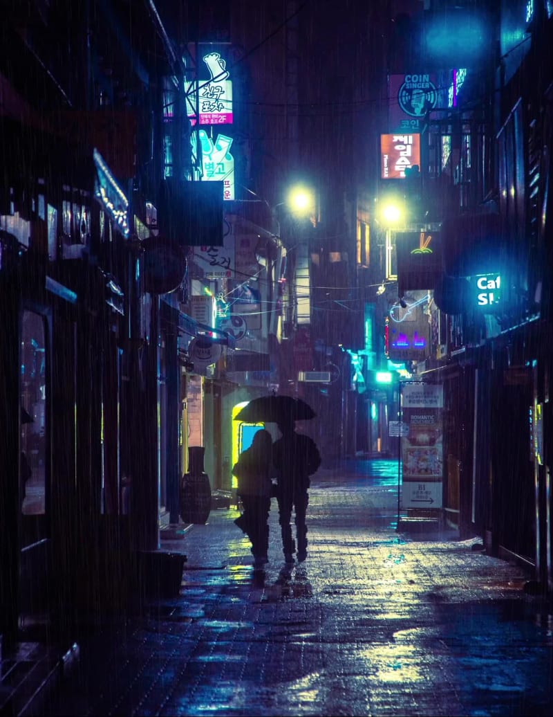 BLUE GHOSTS (Noealz)